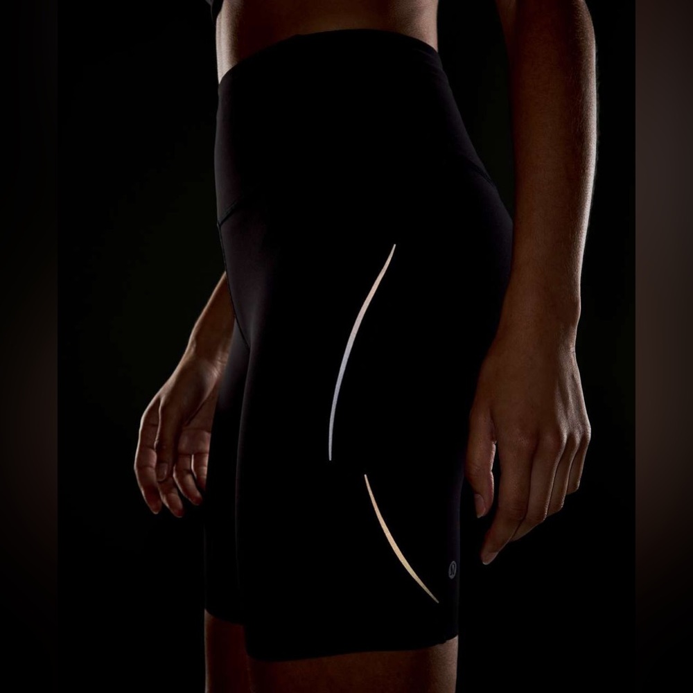 Lululemon Base Pace High Rise Reflective Short - Picture 4 of 12